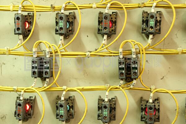 工业电气设备 现代工业的能源与自动化核心